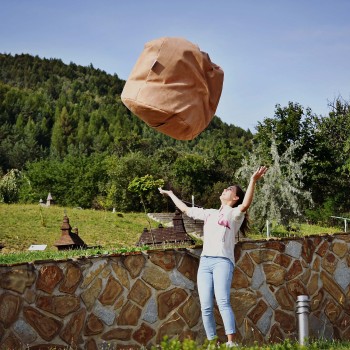 Sedaci_vak_hruska_semisova_hneda_EMI
