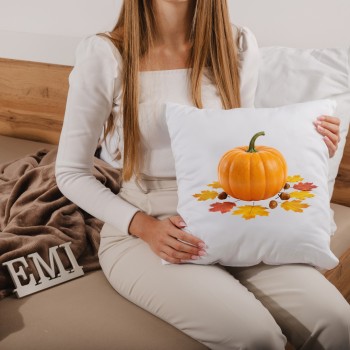 jastuk_emi