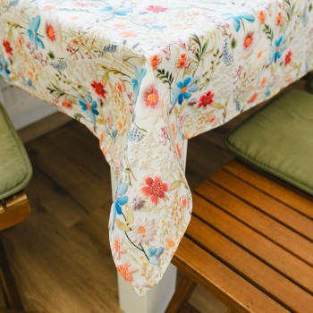 prakticni_stolnjak_za_stol_aurelin