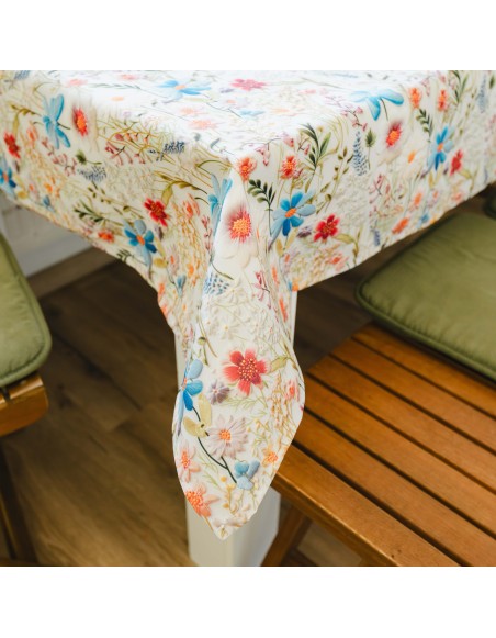 prakticni_stolnjak_za_stol_aurelin