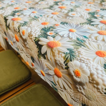 stolnjak_s_cvijecem_aramina_za_stol