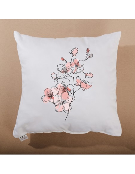 dekorativni_jastuk_s_tiskom_emi