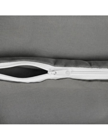 elegantna_siva_navlaka_za_jastuk_od_deluxe_pamuka