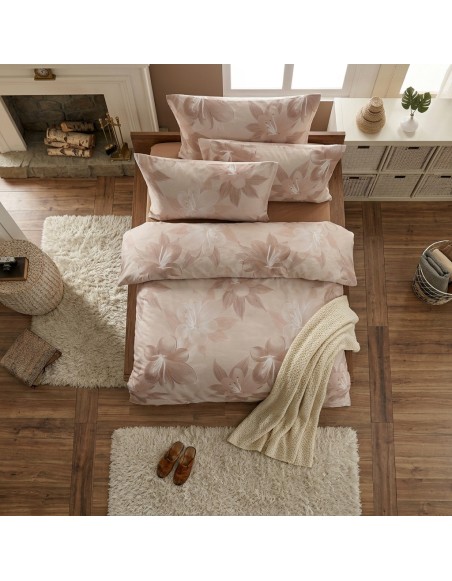 Pamucni_saten_Manila_set_EMI