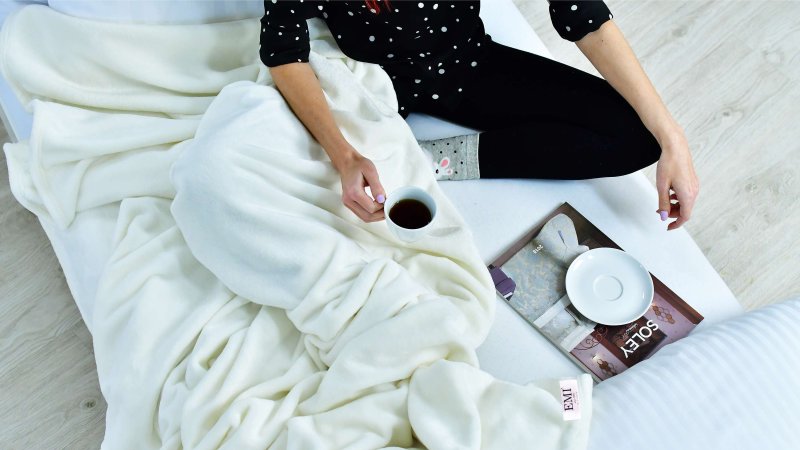 topla deka od mikrofibre 150 x 200