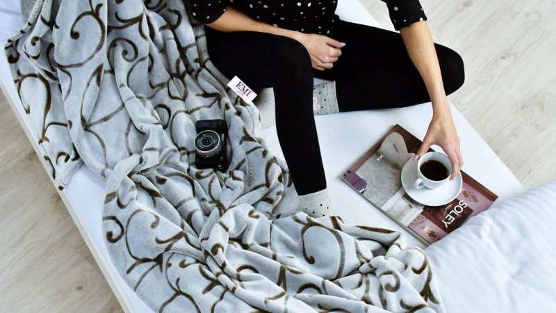 deka od mikrovlakana s uzorkom 150 x 200