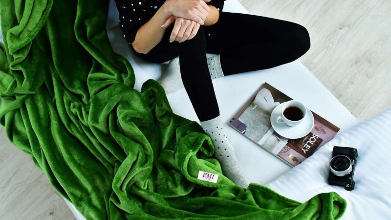 mekana i topla deka od mikrofibre 150 x 200