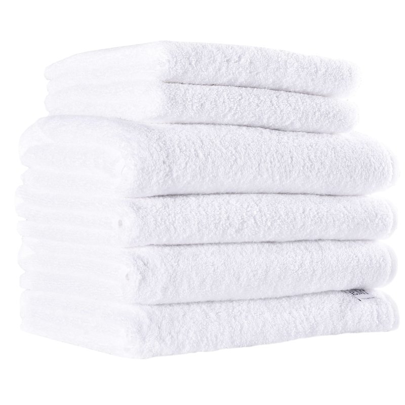 set_bijelih_pamučnih_ručnika_i_ručnika