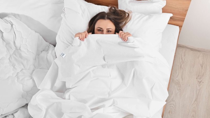 fiksni_list_bijeli_emi