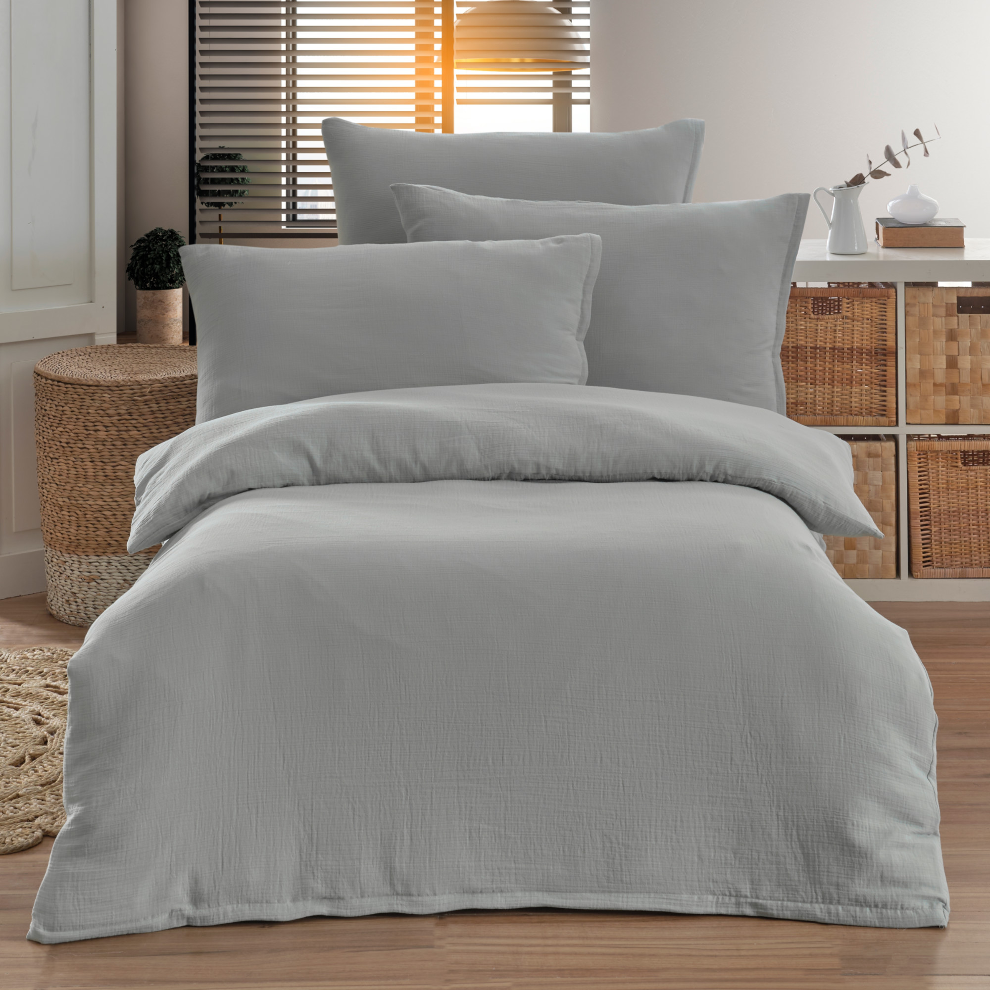 muslin_clothes_alanis_emi