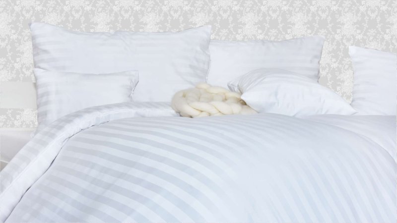 bijeli damast listovi