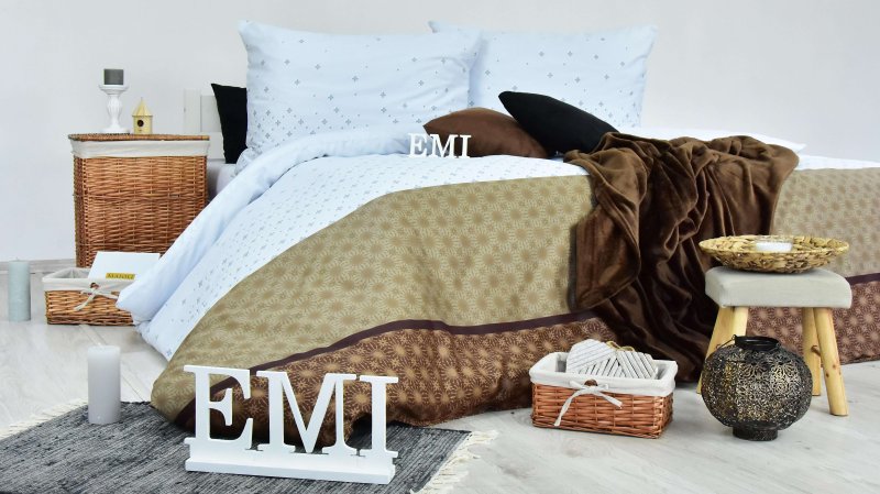 Haljine od zvjezdanog satena