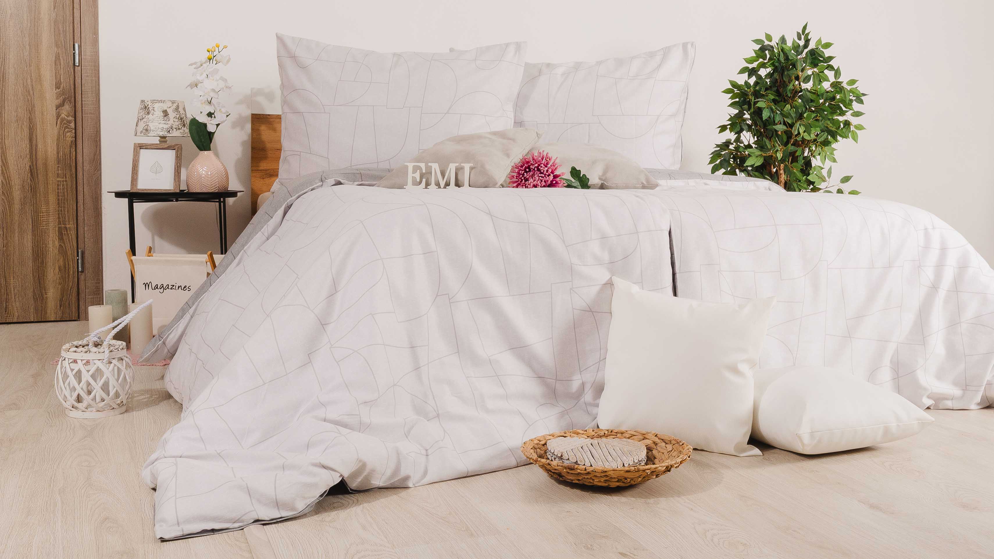 satenska_odjeća_velur_siva_emi