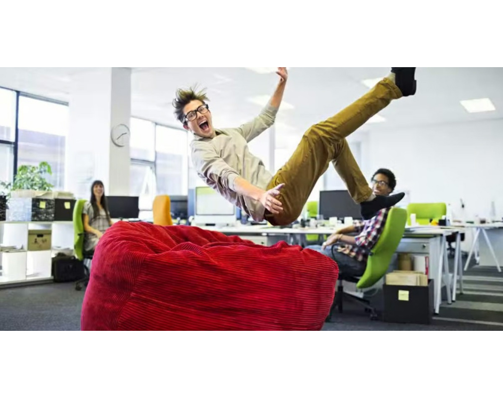 ZAŠTO BISTE TREBALI KORISTITI VREĆE ZA RAD NA POSLU?